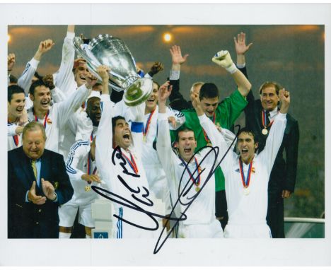 Zinedine Zidane Real Madrid 2002-03 Back Signed Shirt: Gem – The Football  Autograph