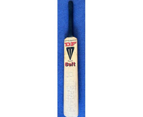 Cricket. 17 Signed Duncan Fearnley Cricket Bat. Signed by Len Hutton, David Bairstow, Martin Motson, Neil Hartley, Nigel Cowl