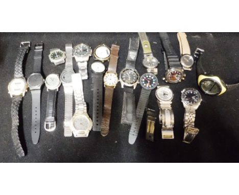 A LARGE QUANTITY OF MODERN WRISTWATCHES including an example by Casio