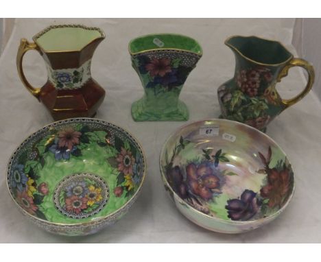 A collection of Maling ware to include an "Azalea printed patch light gold" pattern fruit bowl, a 1938 "Honeycomb and daisy V