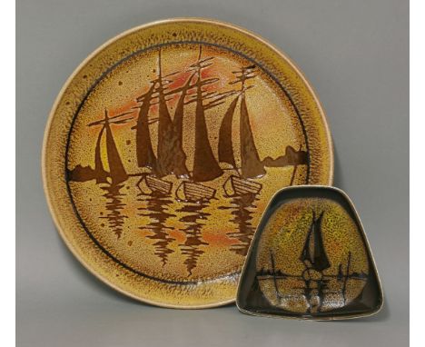 Two Poole Pottery 'Aegean Yacht' dishes, 1960s, designed by Leslie Elsden, one boxed, 32 and 14.5cm (2)