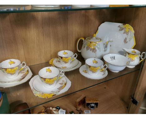Shelley 15pc Floral Yellow Phlox Tea Service w/VGC Teapot
