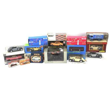 An assortment of diecast vehicles, mostly Rolls-Royce. Including examples by Solido, Dinky, Western Models, Eligor, Minichamp