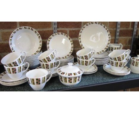 AN ALFRED MEAKIN 'RANDOM' PART DINNER AND TEA SERVICE comprising: nine teacups, thirteen saucers, cream jug, sugar bowl, nine