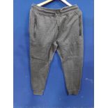 800 x Mens Joggers In Various Styles