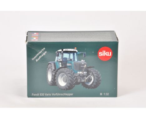 Siku 1/32 Scale Fendt 930 Vario 930 Vorführschlepper Limited Edition Tractor. Commissioned by Weise Toys. Hard to Find. A in 