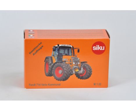 Siku 1/32 Scale Fendt 714 Vario Kommunal Limited Edition Tractor. Commissioned by Weise Toys. Hard to Find. A in A box.