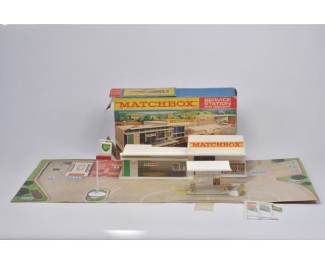 Matchbox Accessory Pack MG1 BP Service Station with cardboard forecourt. Generally C / B in D Box.