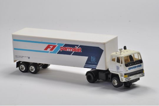 scalextric lorry