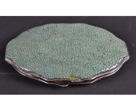 A Shagreen covered silver ladies powder compact, Birmingham 1919, maker's mark of M.Wachenheimer, 10cm width