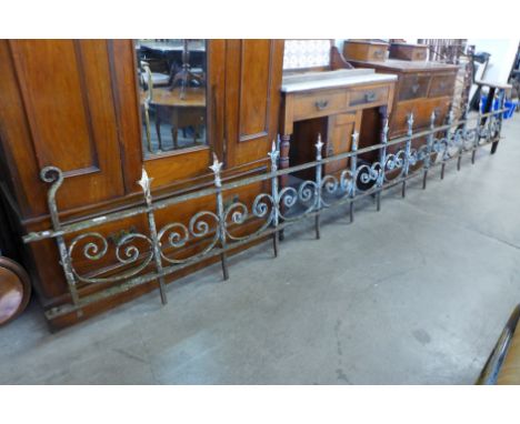 A wrought iron railing top