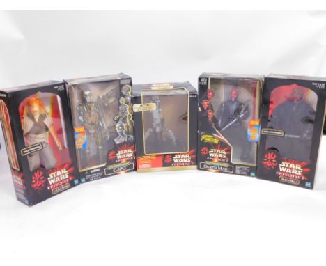 A Tiger Electronics Ltd Star Wars Episode 1 Destroyer Droid Room Alarm, together with a Hasbro Electronic Talking Darth Maul,
