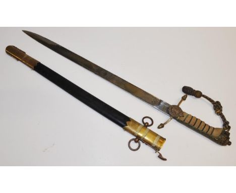 George V British naval dirk / sword &amp; scabbard, etched blade, marked Wilkinson Sword, length 61cm approx.