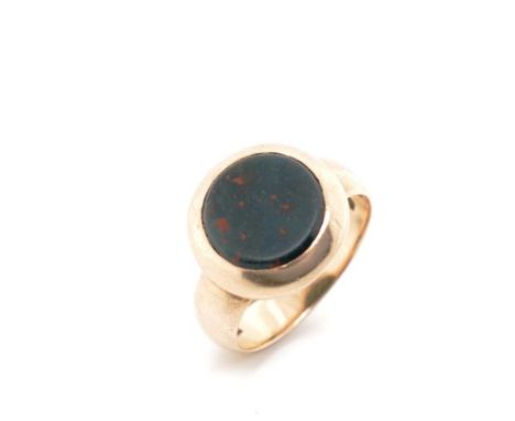 Bloodstone and rose gold signet ring European 14ct marks. Approx signet dia 11mm, weight 7.8 grams, ring size N-O. Circa 1920