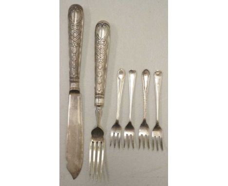 Four sterling silver flat wares comprising of Hardy Bros fish knife and fork (London 1965) and 4 assorted Sheffield hallmarke