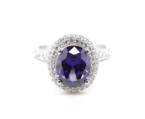 Sterling silver and purple blue gemstone ring approx ring size O