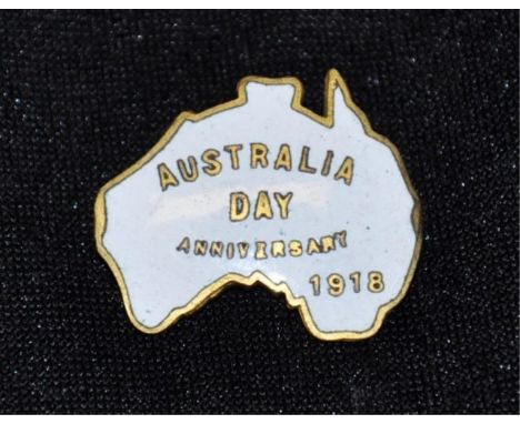 Early Australia Day anniversary 1918 enamel badge