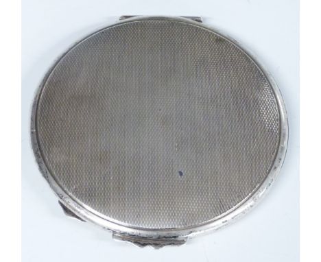 Circular hallmarked silver compact with engine turned decoration, Birmingham 1950, diameter 8.5cm, weight 105g