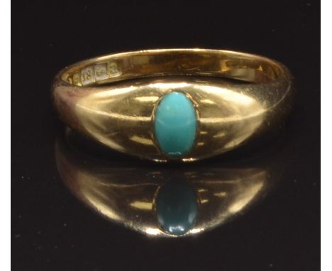Edwardian 18ct gold ring set with an oval turquoise cabochon, Birmingham 1901, size Q, 4.1g
