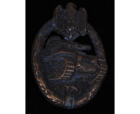 A German Tank Battle badge in bronze.