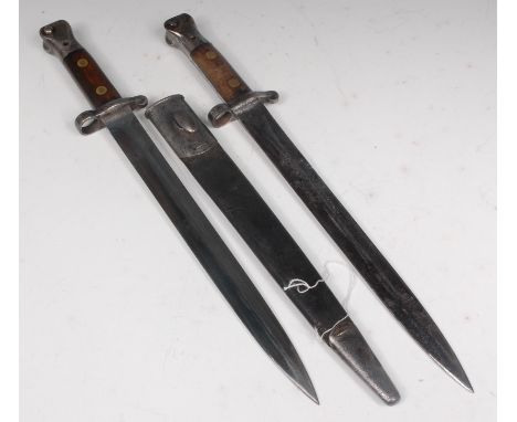 A British pattern 1888 bayonet, the 30cm blade stamped with crowned ER cypher 2'02 Wilkinson, London, further stamped to the 