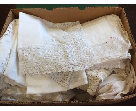 Various lace and other table linen plus a bag of vintage and other clothing