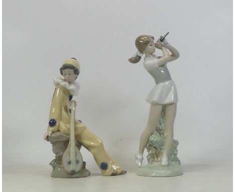 Nao, Two models of a Pierrot and a female golfer (golf club missing) (2)