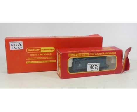 Two boxed Hornby Railways OO gauge locomotives to include R152 0-6-0 diesel shunting locomotive and R758 BR.  Hymek diesel hy