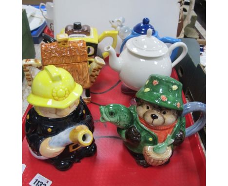 Bob Hersey Novelty Tea Pots, teatime, Coach and Four, tea pot, etc, Carlton Ware tea pot:- One Tray.