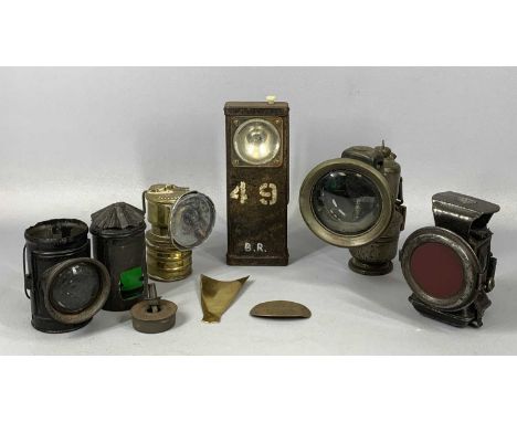 MIXED GROUP OF VINTAGE LAMPS, Powell and Hanmer 'The Winner' carbide bicycle lamp, 13cms (h), a brass cased carbide bicycle l