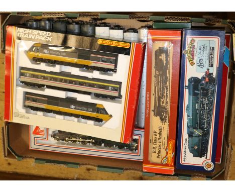 Quantity of OO Gauge Railway. Hornby Railways BR class 8 4-6-2 tender locomotive, Princess Elizabeth RN46201. Bachmann BR Jub