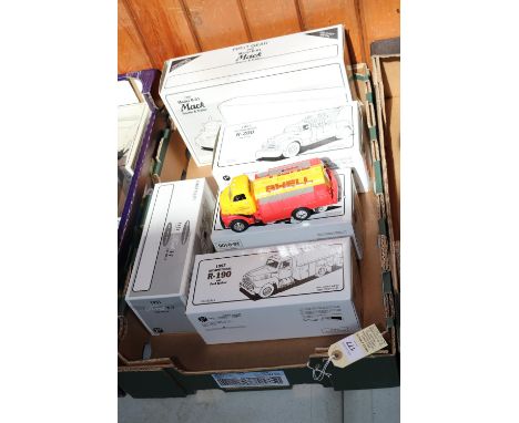5 First Gear 1/34 1940's-60's American Trucks. International KB-10 Tow truck, 'St. Louis'. 1951 Ford F-7 fire truck, 'U.S.A.F