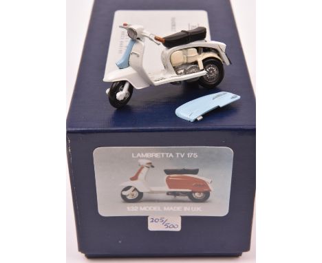 RE Collections of Wellington Somerset white metal model of a 1963 Lambretta TV175. A Limited Edition No.205/500 produced, fin