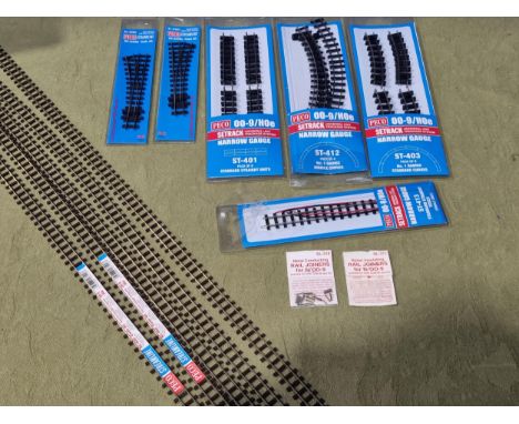 A quantity of unused Peco 009 gauge Track including SL-E491 and SL-E492 L/H and R/H streamline Points, Setrack Standard Strai