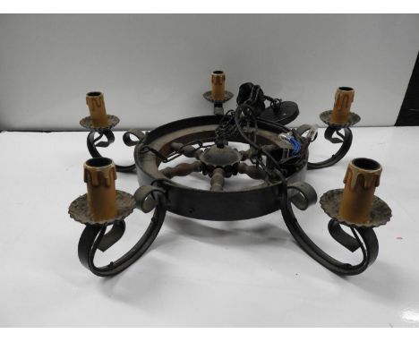 Ceiling Light Fitting 