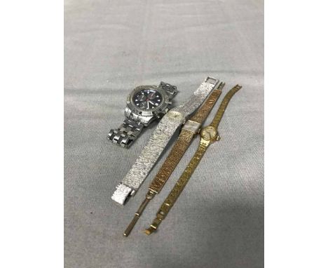 AVIA LADIES 9 CARAT GOLD COCKTAIL WATCHalong with a Fossil Speedway Chronograph gentlemen's watch, a Rotary lady's cocktail w