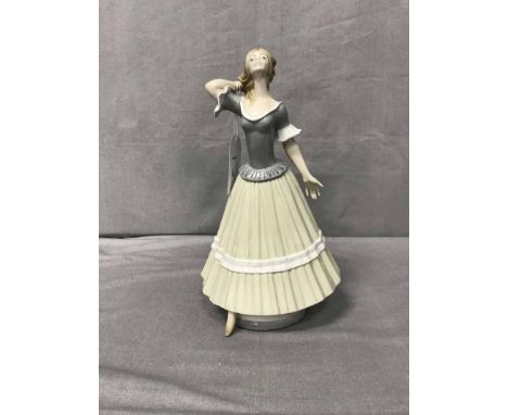CERAMIC FEMALE FIGURE MARKED VALENCIA TO BASE