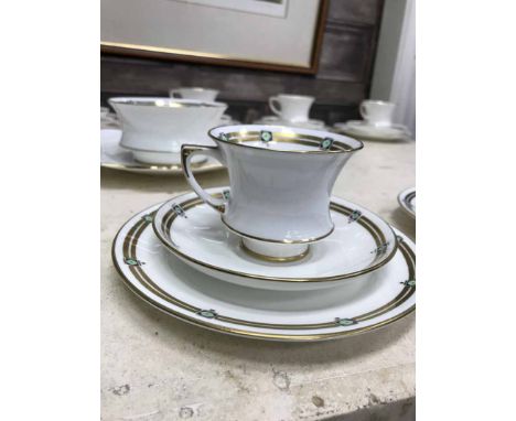PARAGON PART TEA SERVICE