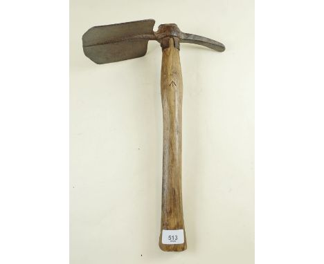 A WWI trenching tool