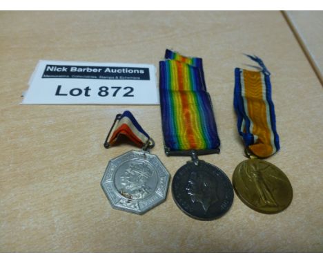Collectables : Militaria - WWI service medals with ribbons, and 1935 Jubilee medal, good cond, info T.2694 Dvr. H R Coleman A