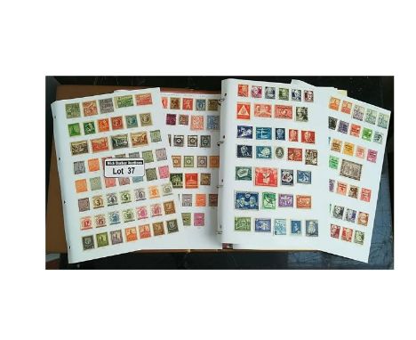 Stamps : East Germany vast collection/accumulation in ring binder, 1945/90mint/used Sets, Singles, miniature sheets almost 30