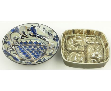 2 Royal Copenhagen Fajance ceramic bowls,
largest 7.5" across (2)
