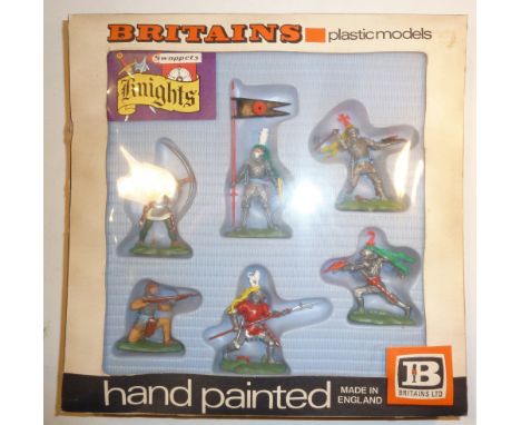 Britains Swoppet Knights set 7479 the six knights on foot in original window box (M, some slight wear to box) (6)