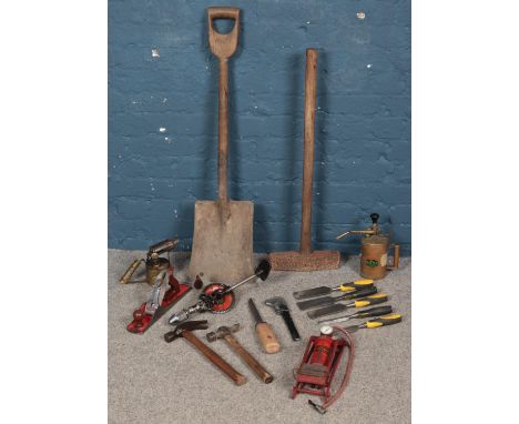 A box of mostly vintage tools. Including hammers, screwdrivers, Stanley plane, sledgehammer, shovel, Drowal sprayer, etc.  