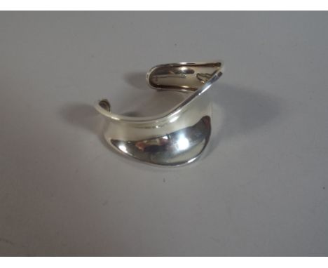 A Silver Bangle with Import Hallmark 