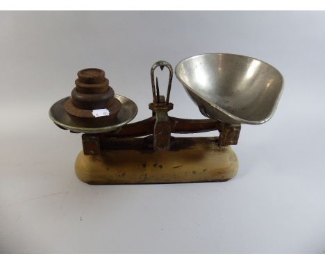 A Set of Vintage Kitchen Scales with Weights 