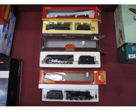 Three Hornby 'OO' Gauge/4mm Boxed Steam Tender Locomotives, a Ref No R2621 (China) 4-6-0 Class N15 4-6-0 "Sir Ironside" BR gr