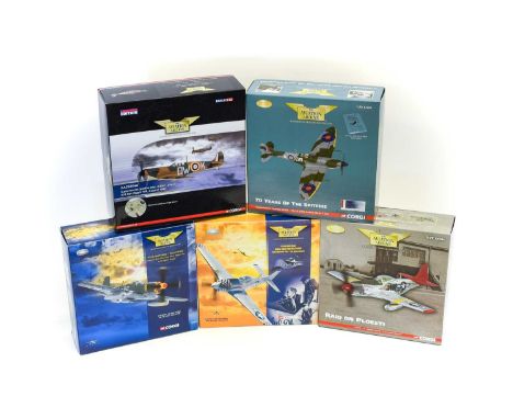 Corgi Aviation Group 1:72 Scale WWII Group  AA32201, 49301 P51D Mustang and US32215 P51D Mustangs, AA39204C and AA31925 Super