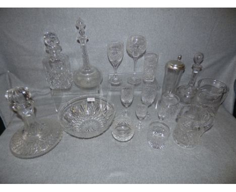 Large qty of very good quality and condition, Holbein Tudor Crystal glass, all formerly a wedding present:  to include: 20 wh