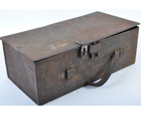 An original WWI First World War period believed Lewis Machine Gun ammunition box. The box complete, with original working pin